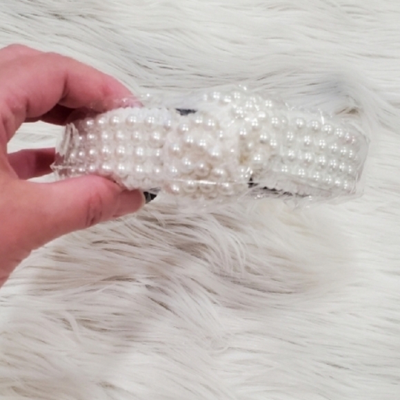 Pearl-Embellished Headband new - Picture 3 of 4